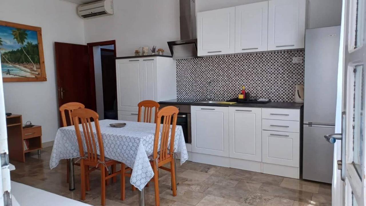 Apartments Senka Orebić Zewnętrze zdjęcie