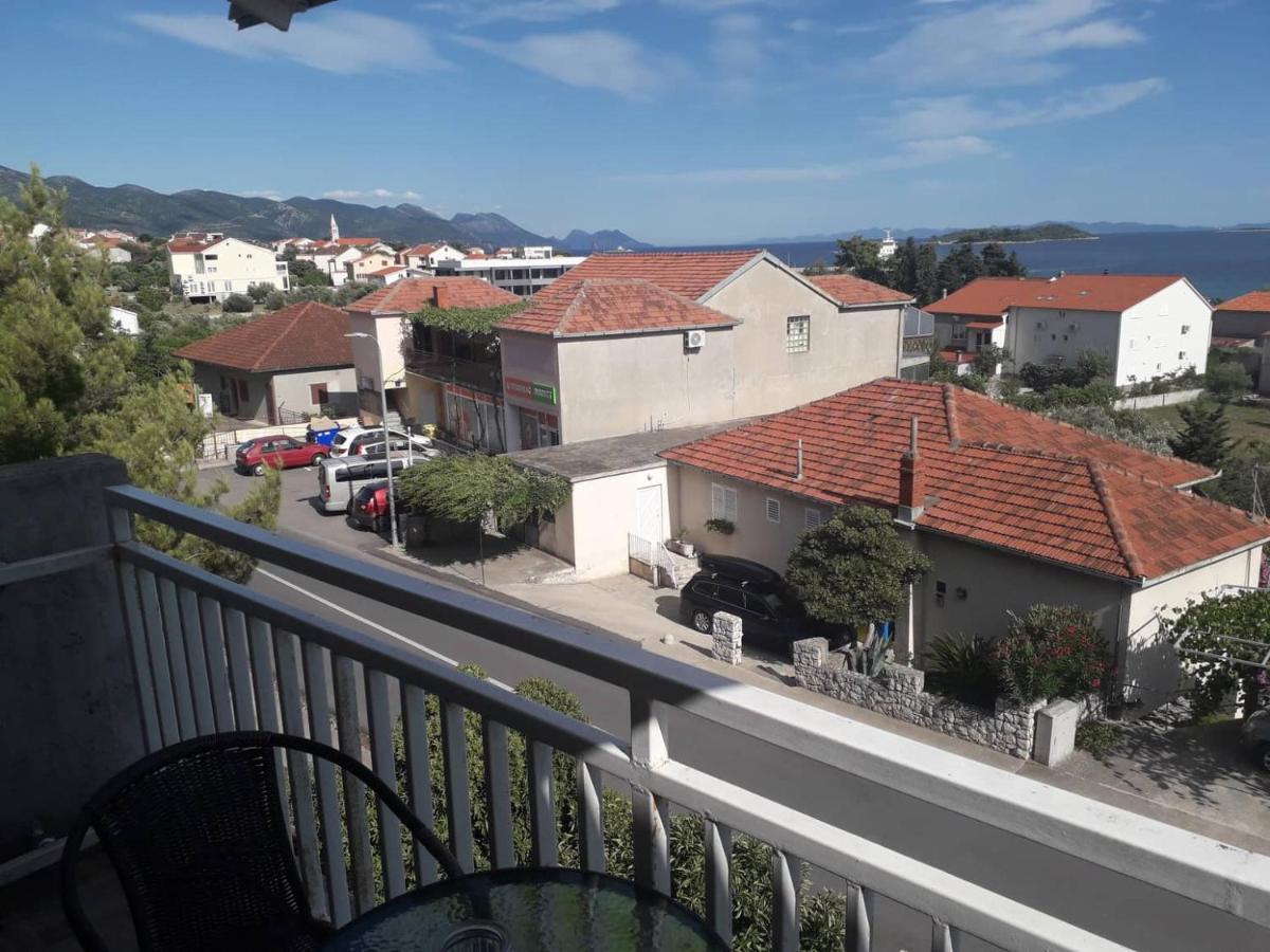 Apartments Senka Orebić Zewnętrze zdjęcie